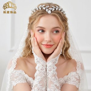 Pearl Rhinestone Wedding