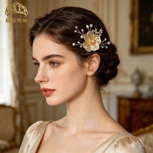 Gold Floral Hair Pins El