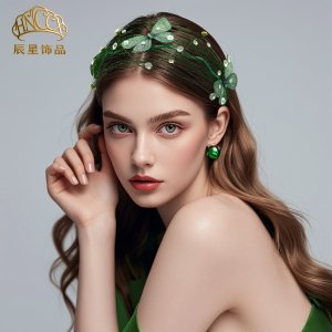 Pearl Rhinestone Wedding
