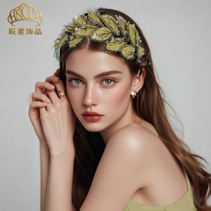 Pearl Rhinestone Wedding