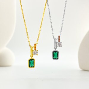 Women Geometric Square R
